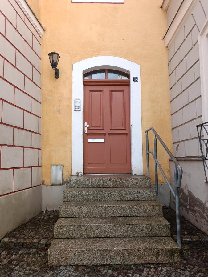 Filmap- Charmante Kreuzgewoelbe-Whg Im Herzen Der Altstadt-Ideal Fuer Paare & Geschaeftsreisende Görlitz Dış mekan fotoğraf